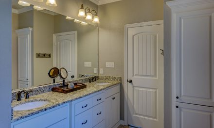 Tips on choosing the right bathroom countertops