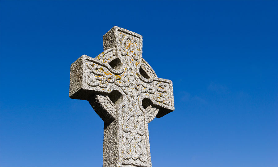 What does the Celtic cross symbolize?