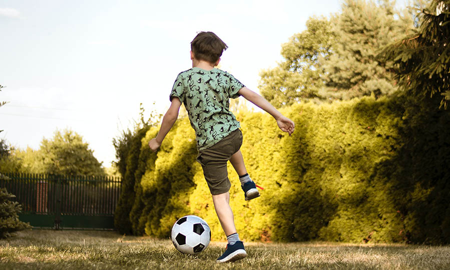 5 tips for parents on helping kids be physically active