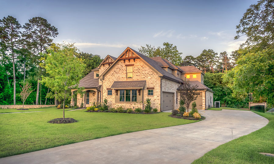5 reasons why you should pay for a luxury home