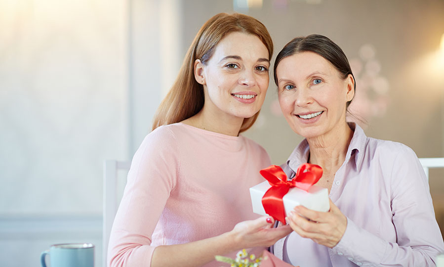 Best & unique gifts for your lovely mother