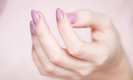 How to break a nail-biting habit (7 must-know tips!)